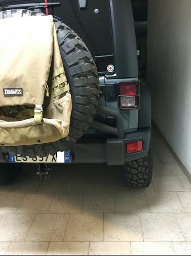 cancello porta ruota di scorta jeep jk foto 1