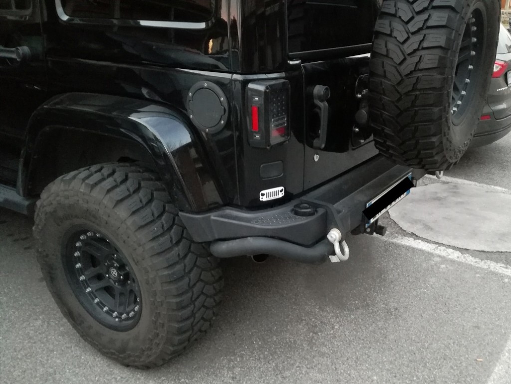 paraurti posteriore omologabile aev jeep jk