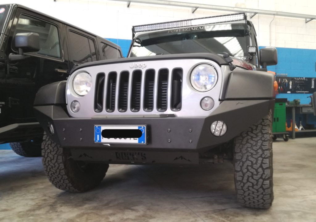 paraurti-anteriore-base-jeep-jk-omologabile-2
